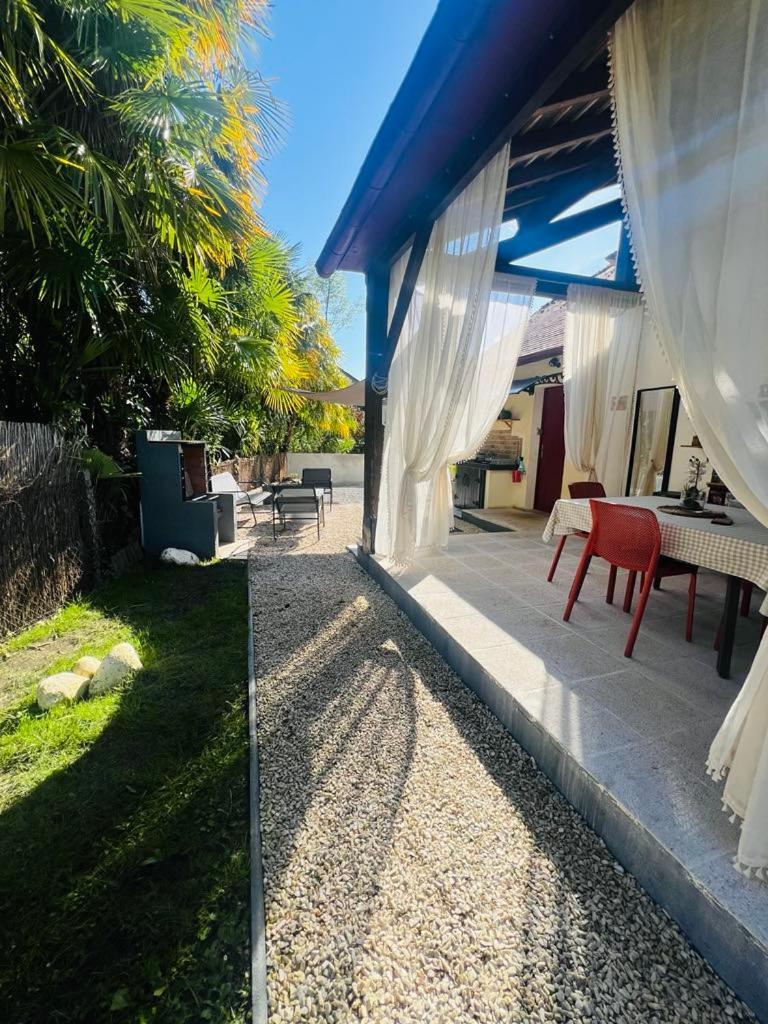 Ti Caz Pyrenees Hotel Mirepeix  ภายนอก รูปภาพ